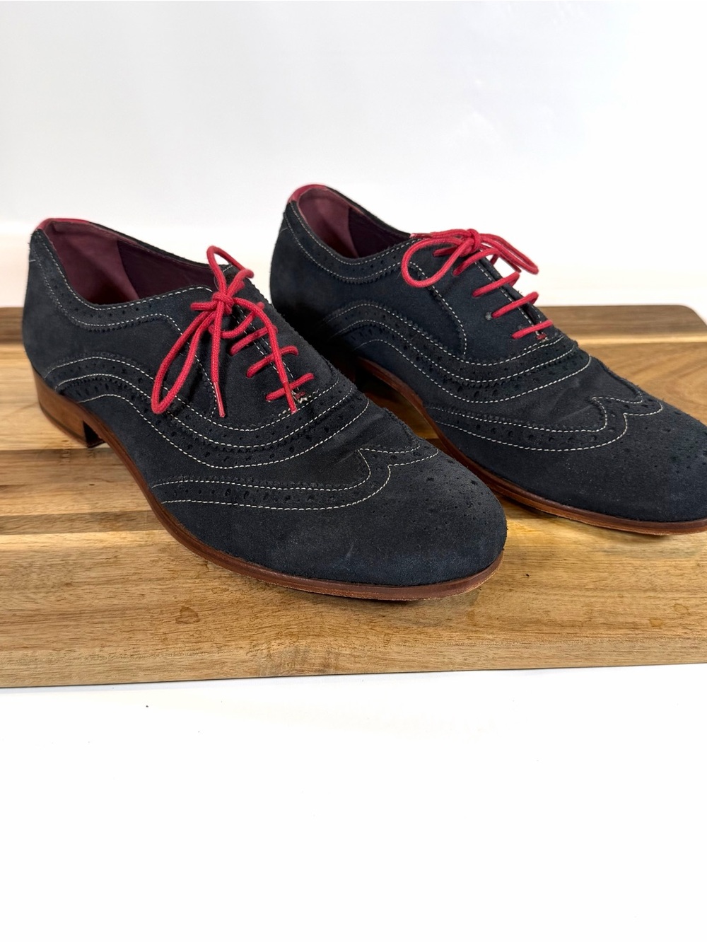 Ted Baker London OALVINN Wing Tip Oxford Dress Shoes Light Navy Suede Sz 8 US